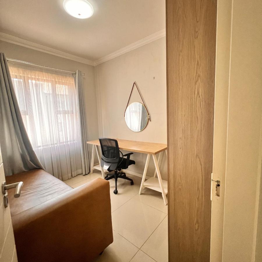 Luxury Apartments In Carlswald Midrand Exteriör bild